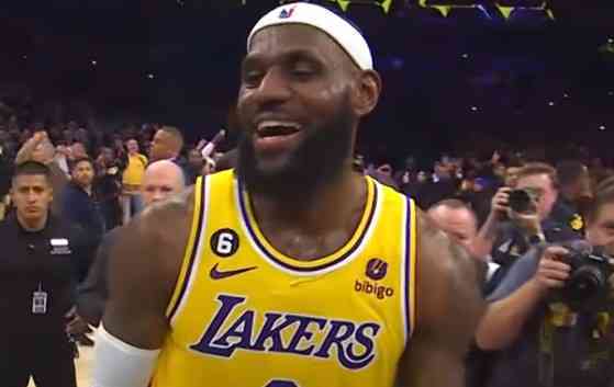 LEBRON DŽEJMS JE NAJBOLJI U ISTORIJI NBA LIGE! Pogledajte koš kojim je zvezda Lejkersa ispisala ISTORIJU!  (VIDEO)